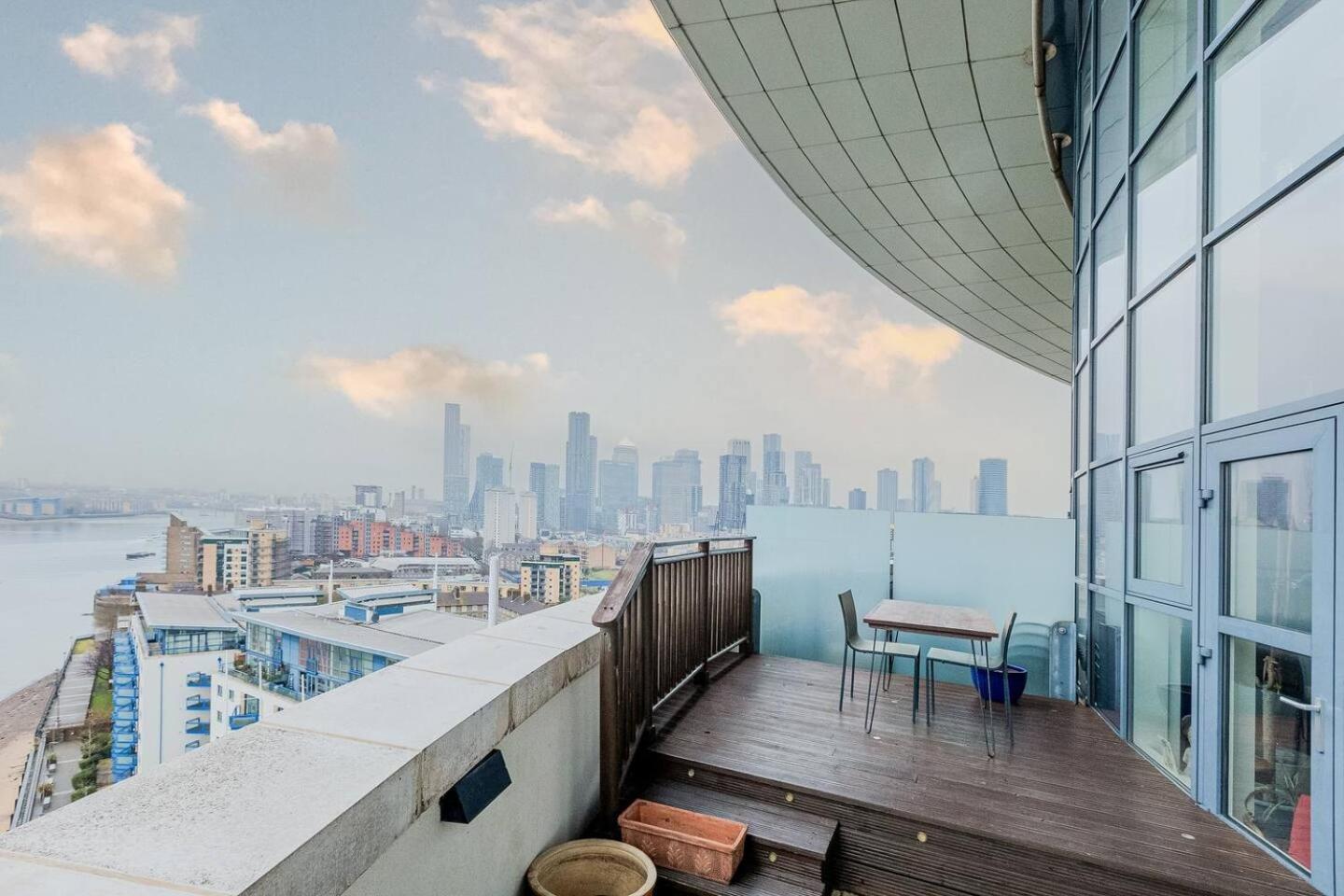 London Canary Wharf Riverside Penthouse Apartment エクステリア 写真