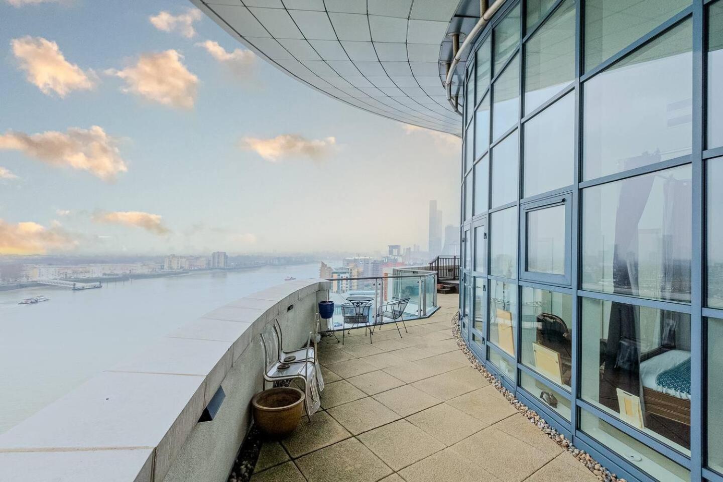 London Canary Wharf Riverside Penthouse Apartment エクステリア 写真
